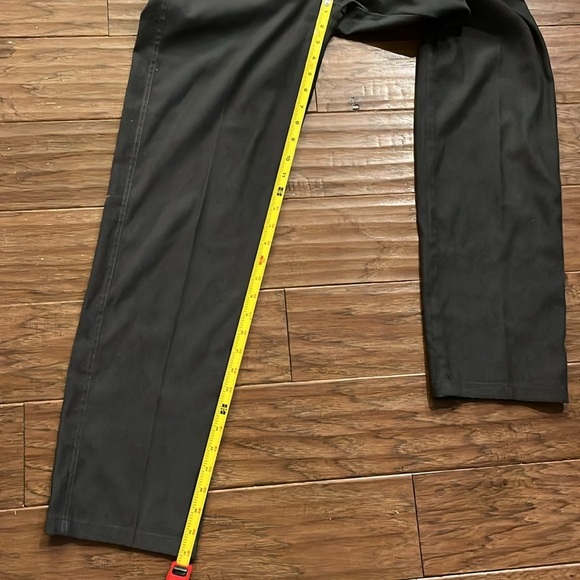 St. John Sport by Marie Gray Pants Waist 30 Inches - Picture 7 of 10